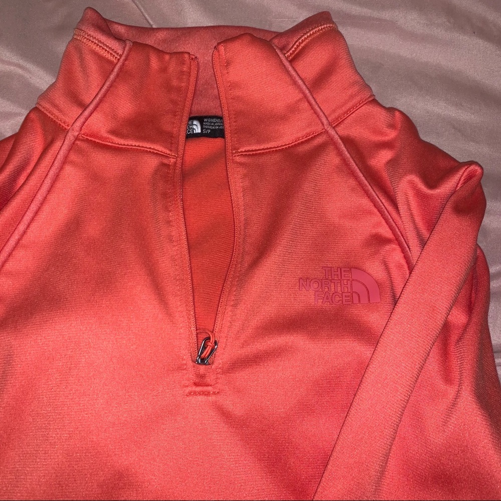 Womens North Face half zip